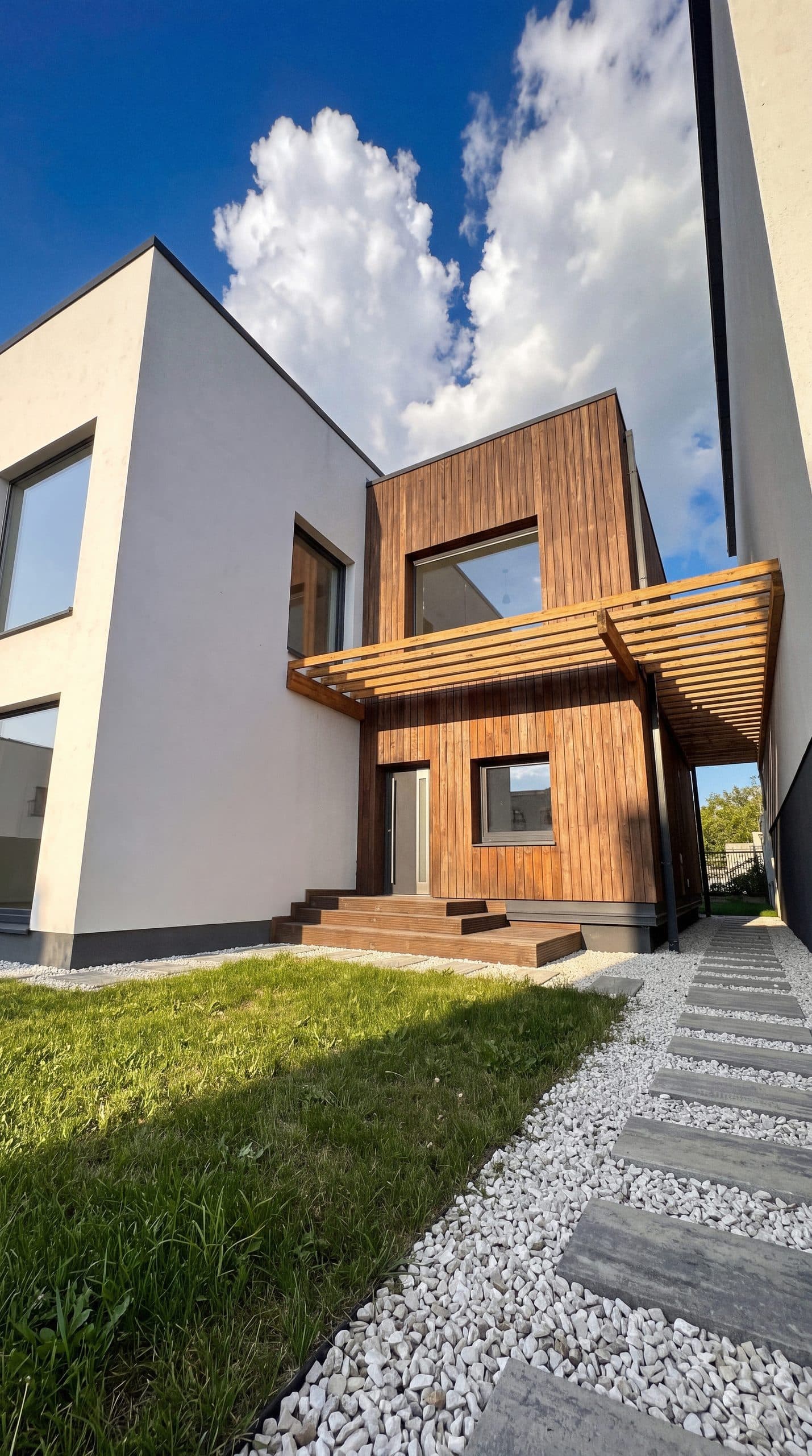 Casa 7, SOL Residence